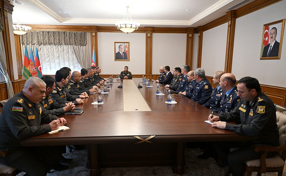 Azerbaijani Air Force’s activities always commended - minister