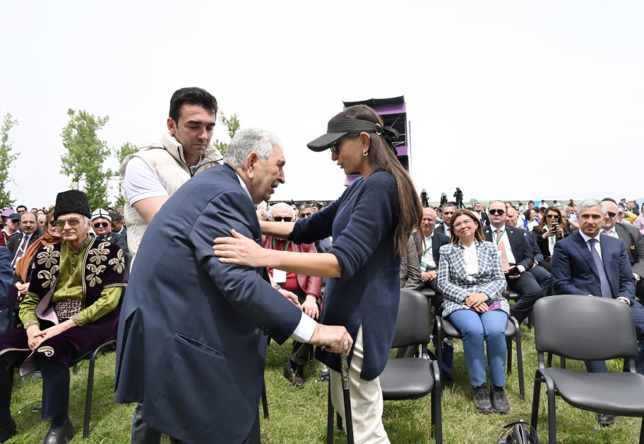 President Ilham Aliyev, First Lady Mehriban Aliyeva attend opening of 7th Kharibulbul Int'l Music Festival in Shusha (PHOTO/VIDEO)