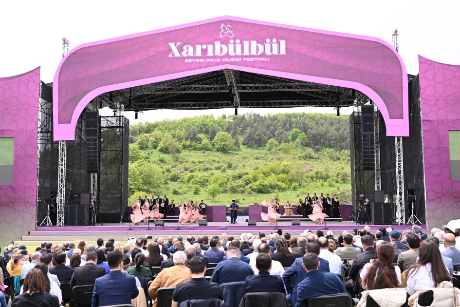 President Ilham Aliyev, First Lady Mehriban Aliyeva attend opening of 7th Kharibulbul Int'l Music Festival in Shusha (PHOTO/VIDEO)