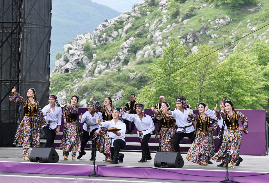 President Ilham Aliyev, First Lady Mehriban Aliyeva attend opening of 7th Kharibulbul Int'l Music Festival in Shusha (PHOTO/VIDEO)