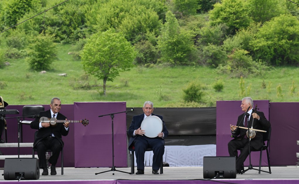 President Ilham Aliyev, First Lady Mehriban Aliyeva attend opening of 7th Kharibulbul Int'l Music Festival in Shusha (PHOTO/VIDEO)