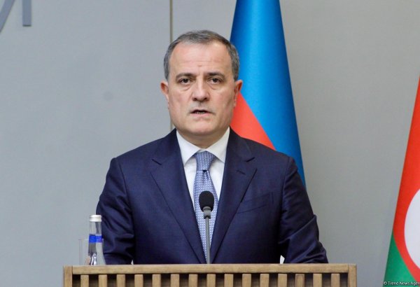 FM Bayramov informs U.S. official of discontent with USAID’s position on Azerbaijan