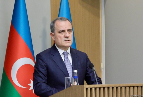Azerbaijan strives to set up interregional business ties with Slovenia to diversify co-op