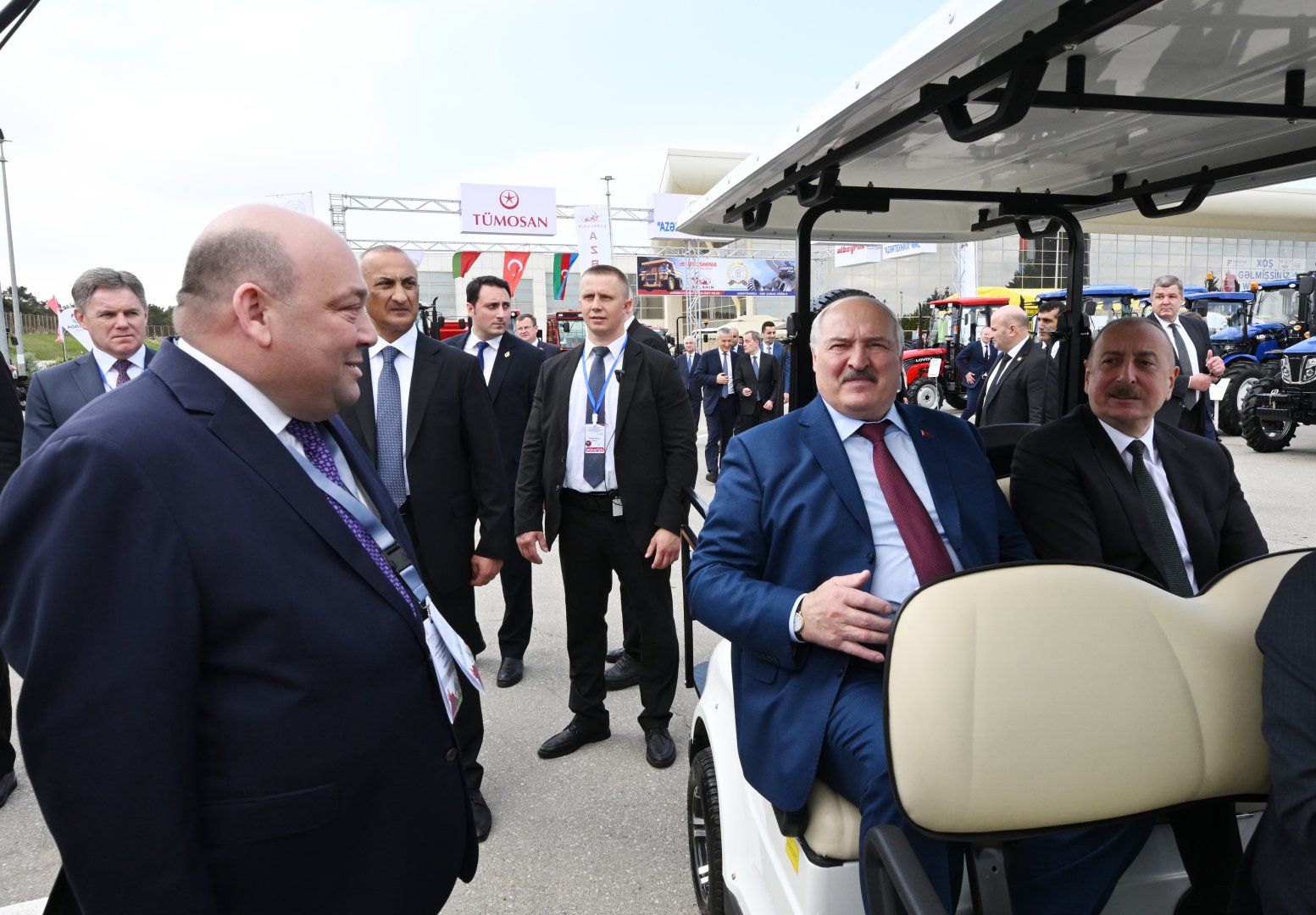 President Ilham Aliyev, President of Belarus familiarized themselves with Caspian Agro and InterFood Azerbaijan exhibitions (PHOTO/VIDEO)