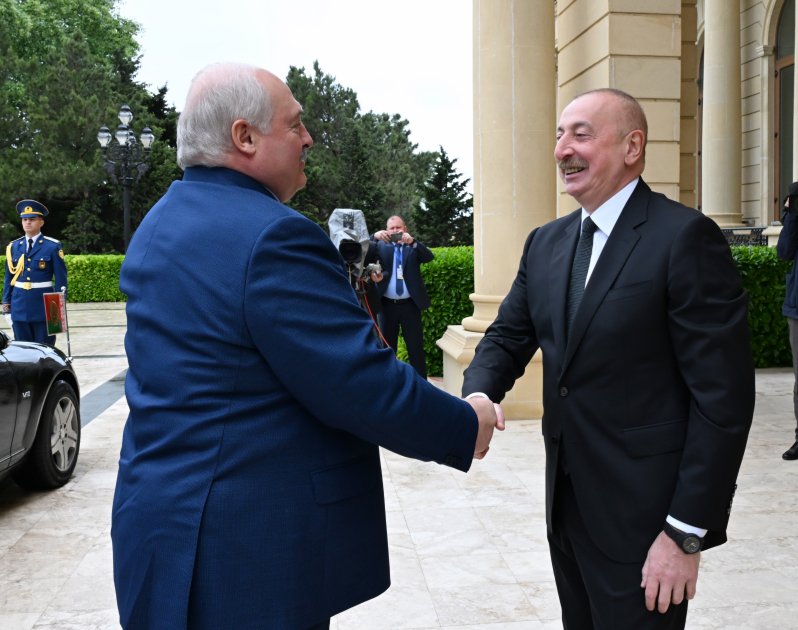 Baku hosts official welcome ceremony for President of Belarus (PHOTO/VIDEO)