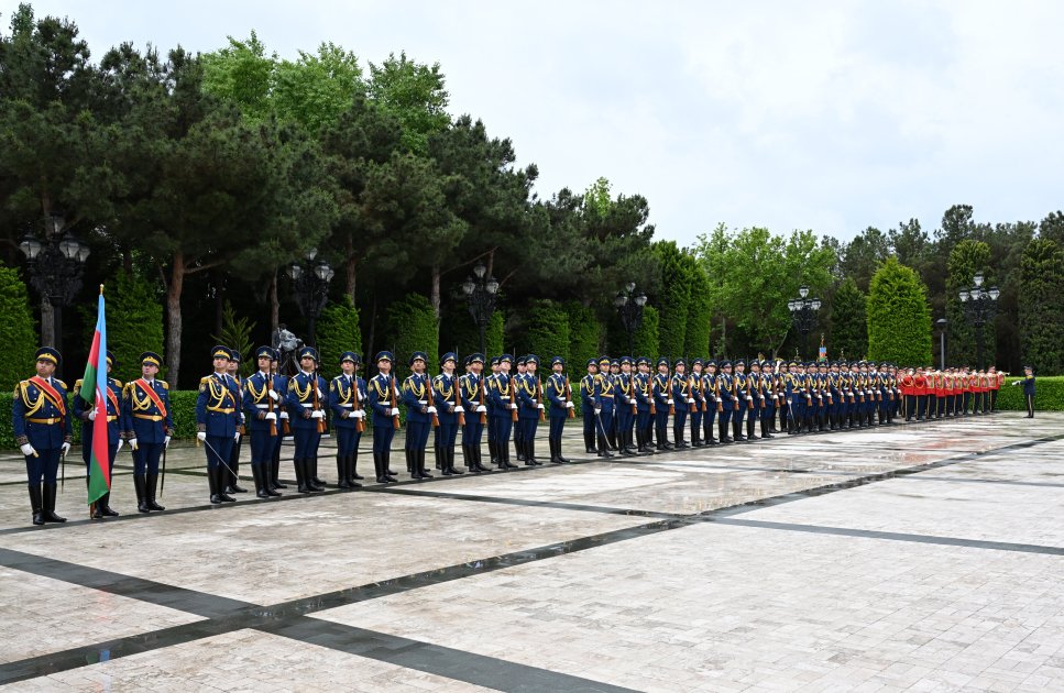 Baku hosts official welcome ceremony for President of Belarus (PHOTO/VIDEO)