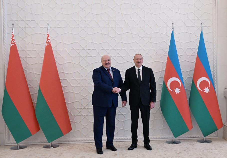 Baku hosts official welcome ceremony for President of Belarus (PHOTO/VIDEO)
