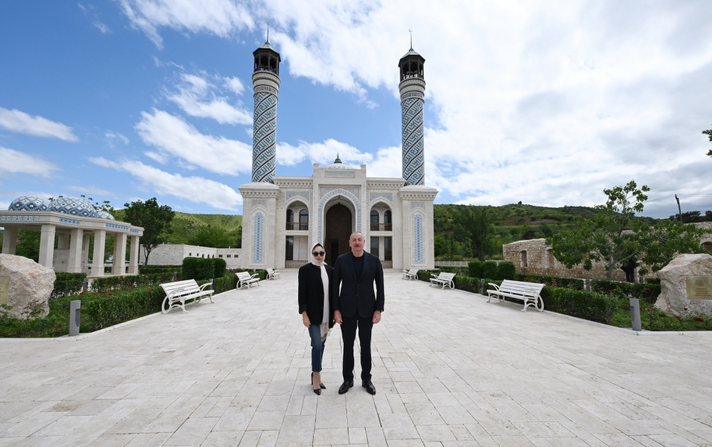 President Ilham Aliyev, First Lady Mehriban Aliyeva attend inauguration of Zangilan Mosque (PHOTO/VIDEO)