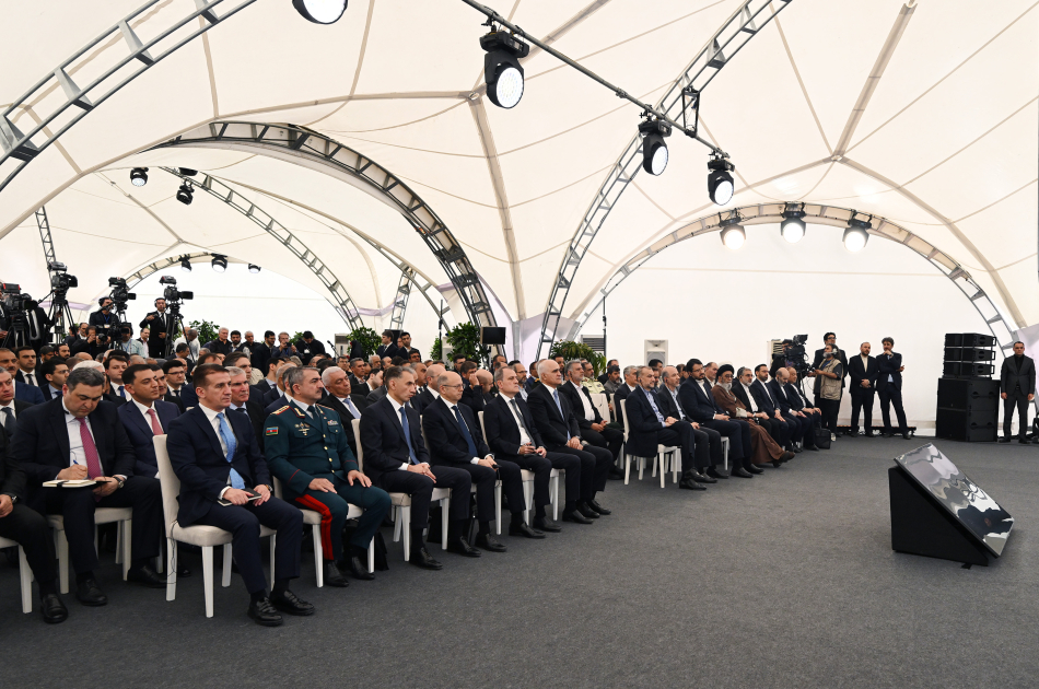 President Ilham Aliyev, President Ebrahim Raisi attend ceremony to commission "Khudafarin" hydroelectric complex and inaugurate "Giz Galasi" hydroelectric complex (PHOTO/VIDEO)