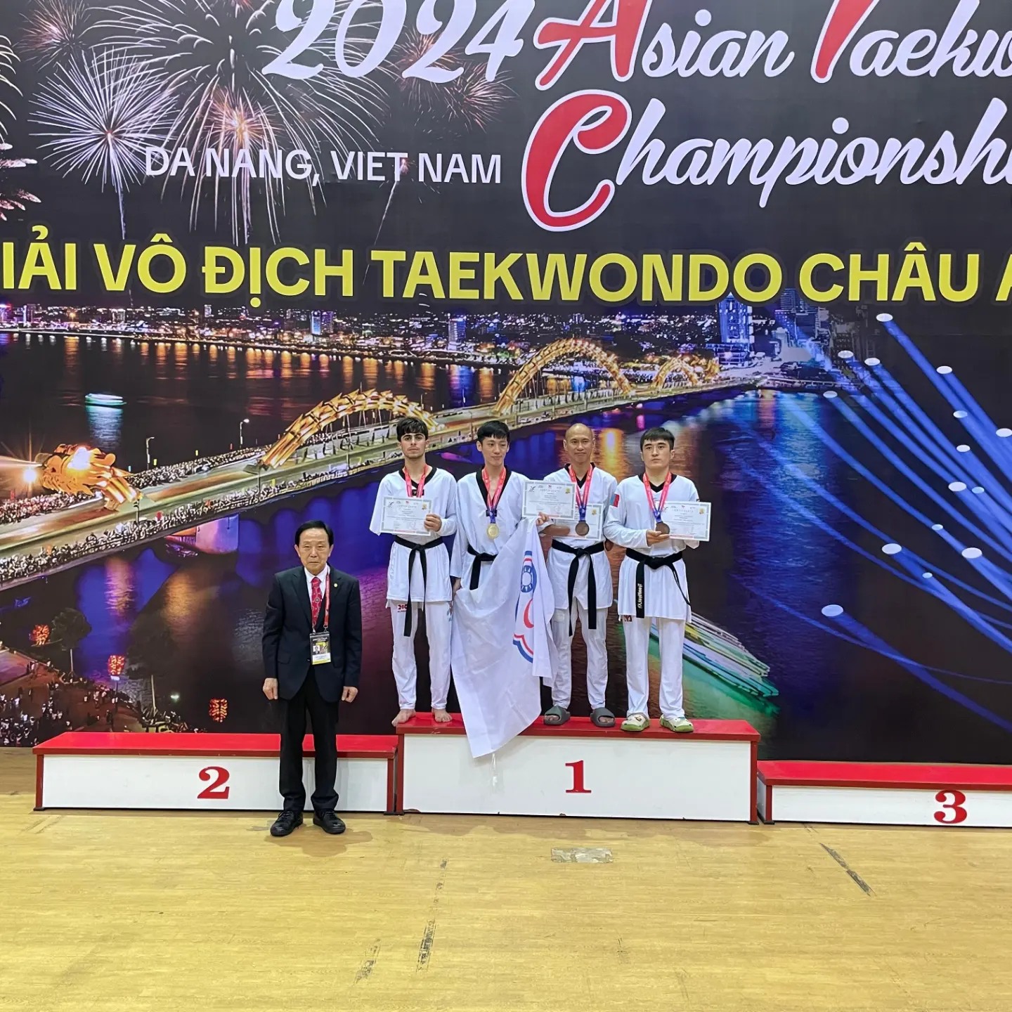 Azerbaijani para-taekwondo team win two medals in Vietnam (PHOTO)
