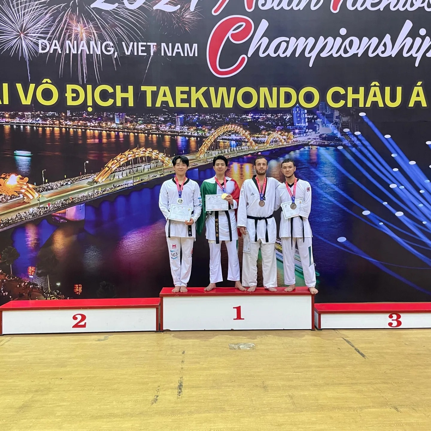 Azerbaijani para-taekwondo team win two medals in Vietnam (PHOTO)