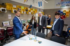 Bakcell CEO met students of the Heydar Aliyev Modern Educational Complex (PHOTO)