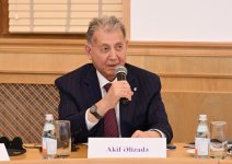 “Nizami Ganjavi Manuscripts Union Catalogue and Database” project presented to scientific community (PHOTO)