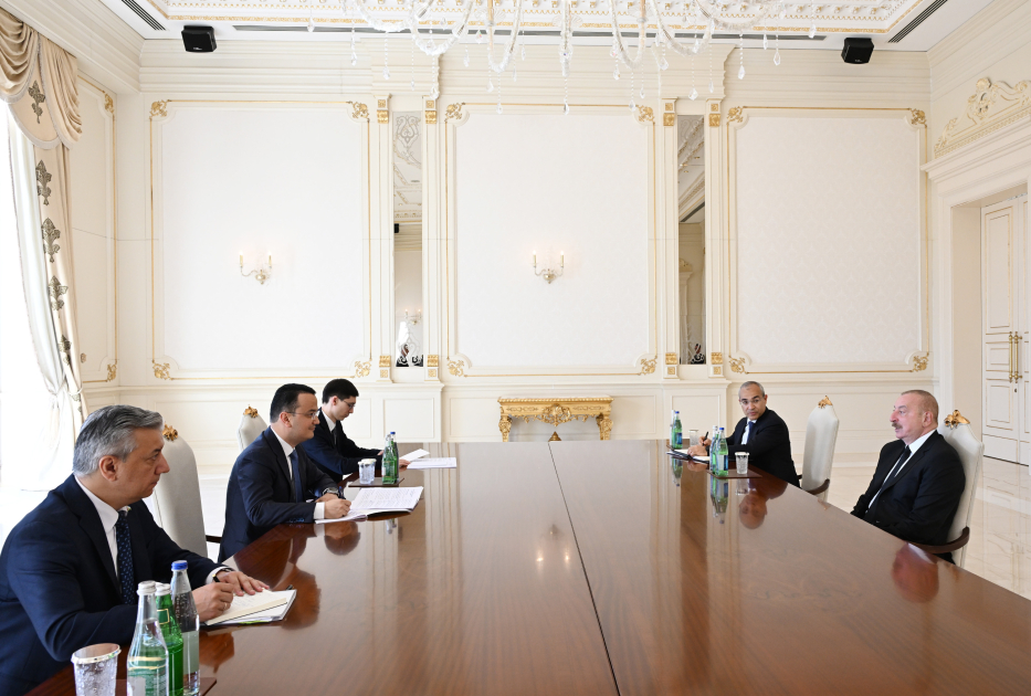 President Ilham Aliyev receives Minister of Investment, Industry and Trade of Uzbekistan (PHOTO/VIDEO)