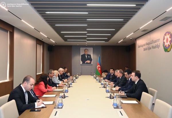 Azerbaijani FM receives chairman of Turkish Grand National Assembly (PHOTO)