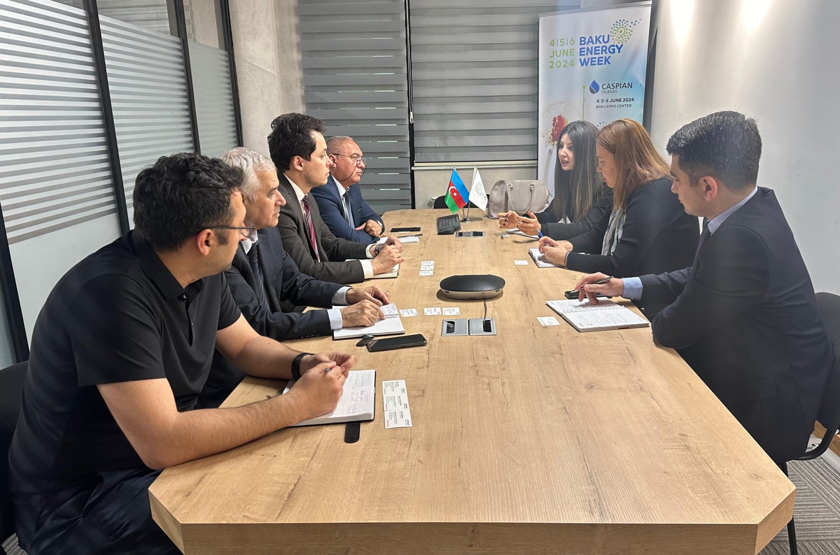Azerbaijan seeks Hitachi Energy equipment for renewable energy integration