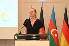 Heydar Aliyev Foundation VP Leyla Aliyeva attends Berlin event dealing with bison reintroduction (PHOTO)