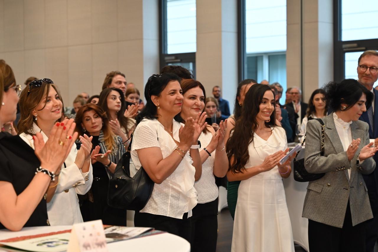 Heydar Aliyev Foundation VP Leyla Aliyeva attends Berlin event dealing with bison reintroduction (PHOTO)