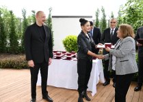 President Ilham Aliyev, First Lady Mehriban Aliyeva meet residents who relocated to Khojaly city (PHOTO/VIDEO)