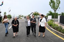President Ilham Aliyev, First Lady Mehriban Aliyeva meet residents who relocated to Khojaly city (PHOTO/VIDEO)