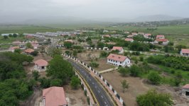 President Ilham Aliyev, First Lady Mehriban Aliyeva meet residents who relocated to Khojaly city (PHOTO/VIDEO)