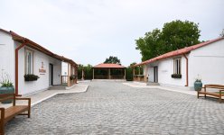 President Ilham Aliyev, First Lady Mehriban Aliyeva meet residents who relocated to Khojaly city (PHOTO/VIDEO)
