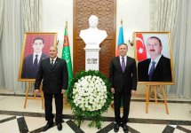 Azerbaijan's Independence Day celebrated in Turkmenistan (PHOTO)
