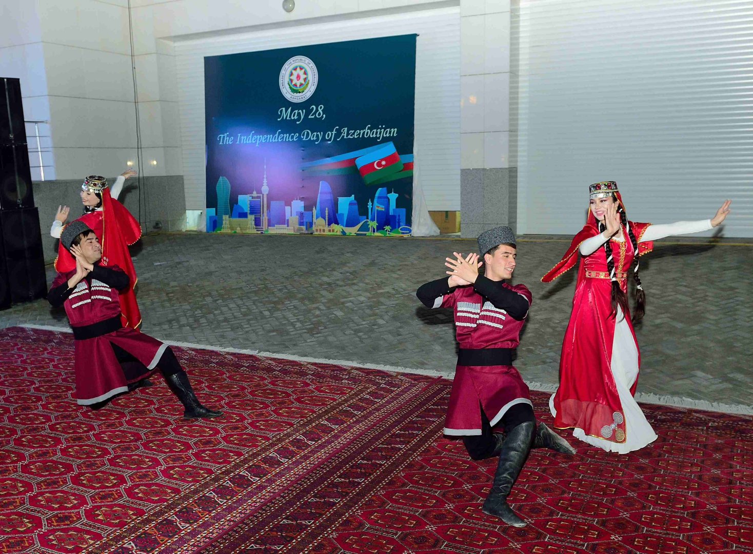 Azerbaijan's Independence Day celebrated in Turkmenistan (PHOTO)