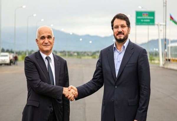 Azerbaijan, Iran discuss progress of recent agreements on hydropower plants