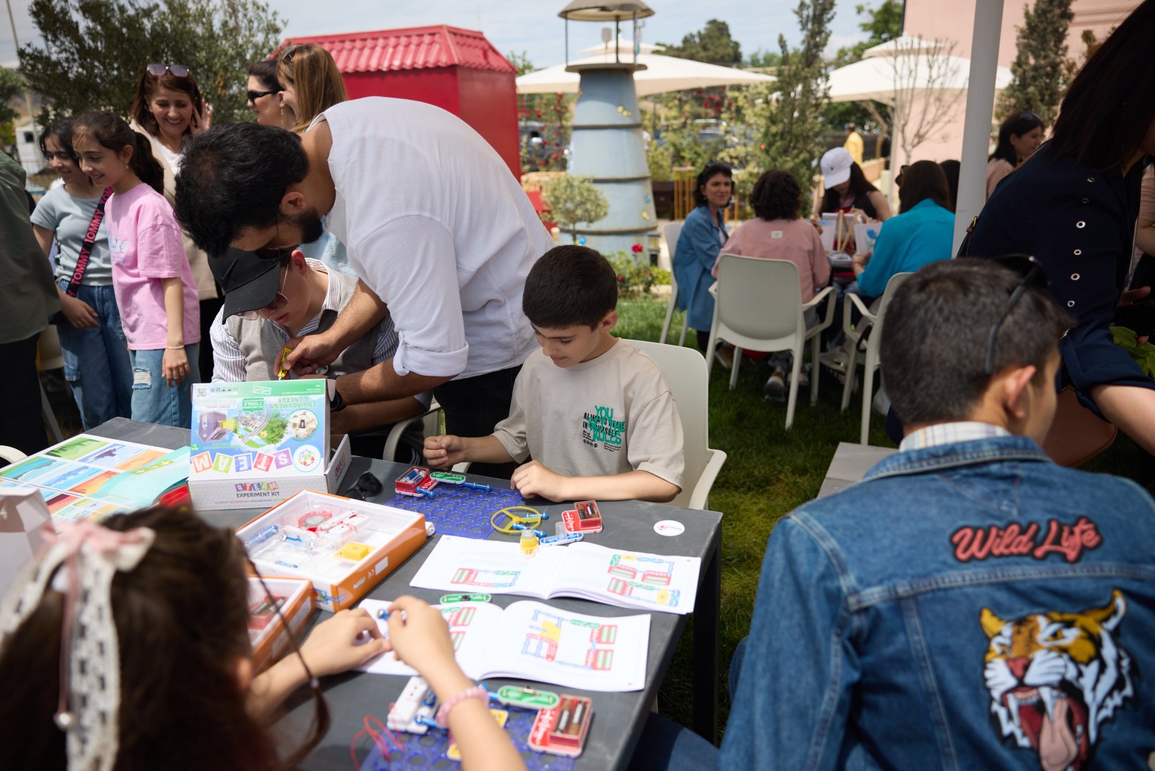 Spring Festival "Force of Love" held in Baku (PHOTO)
