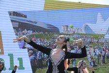 Heydar Aliyev Center park hosts Children’s Festival (PHOTO)