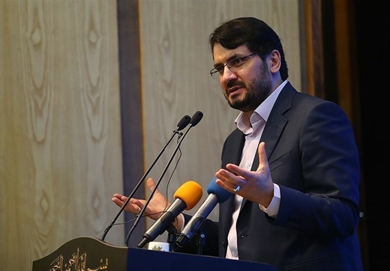 Iranian Minister of Roads and Urban Dev't puts forward his candidacy for presidential election