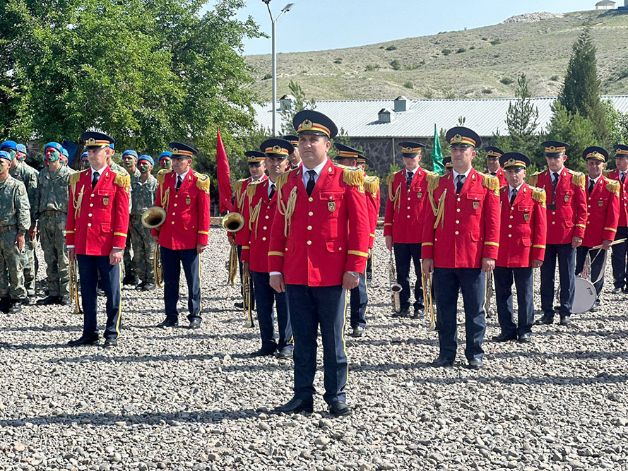 Azerbaijani army holds Commando Initial Course graduation ceremony (PHOTO)