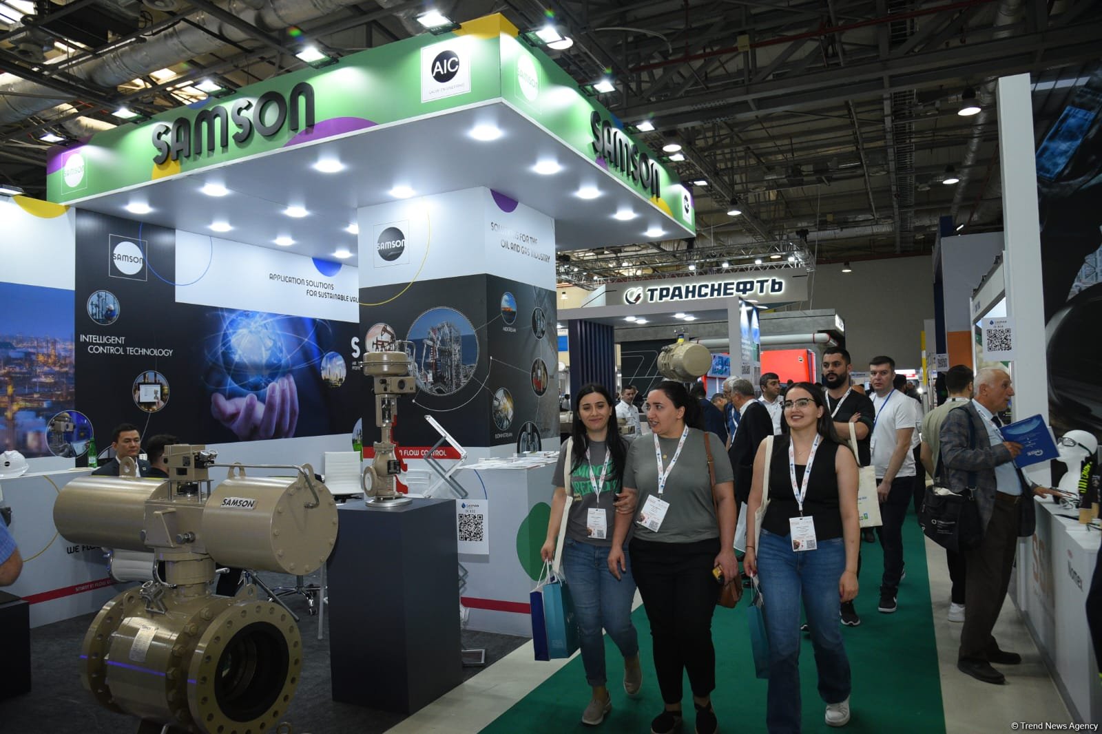 International energy exhibitions ongoing at Baku Expo Center (PHOTO)