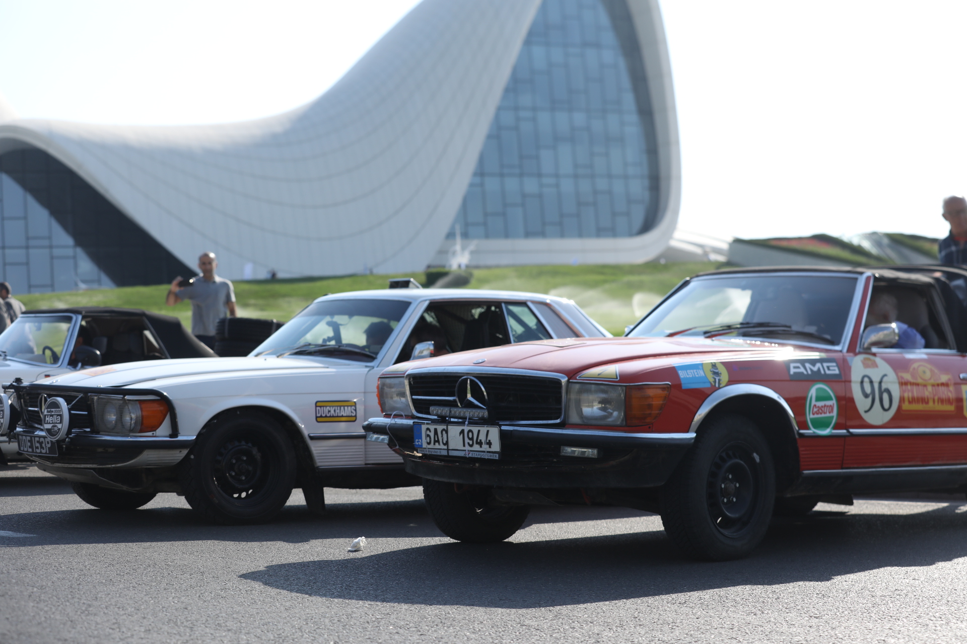 Peking-Paris rallygoers persist in their ascent from Azerbaijan's Shamakhi (PHOTO)