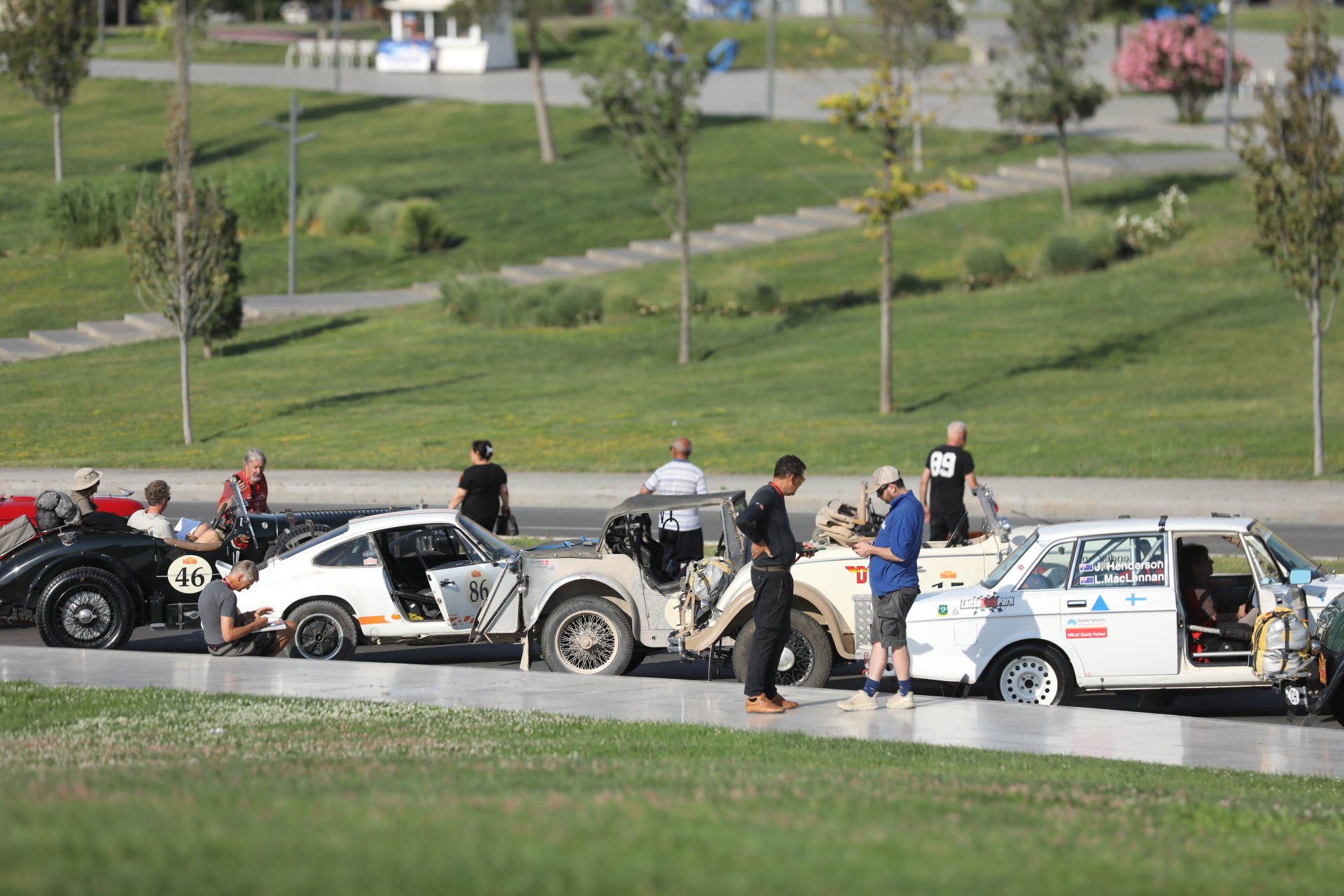 Peking-Paris rallygoers persist in their ascent from Azerbaijan's Shamakhi (PHOTO)