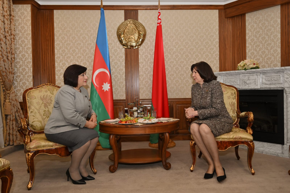 Azerbaijani Parliament speaker arrives in Belarus on official visit (PHOTO)