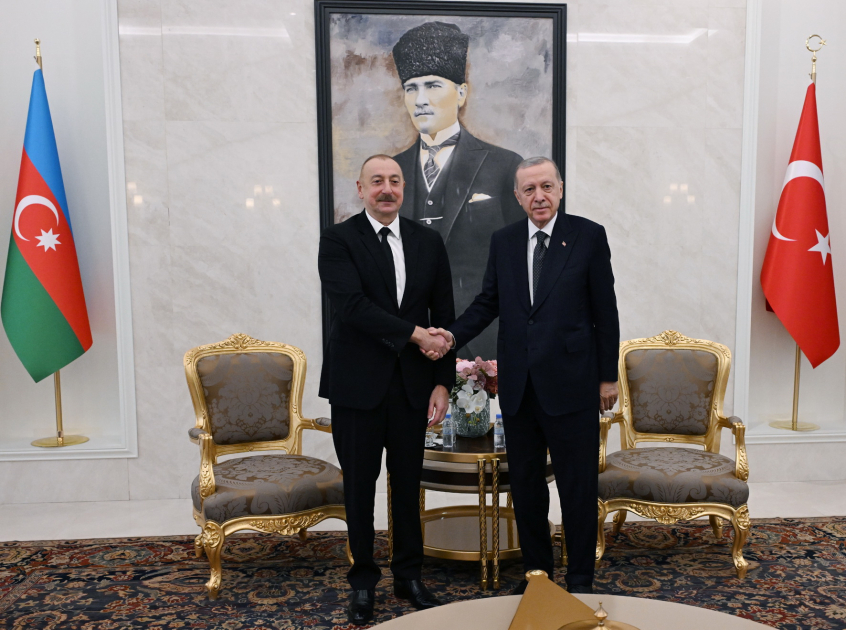 President Ilham Aliyev, President Recep Tayyip Erdogan meet at Ankara Esenboğa Airport (PHOTO/VIDEO)