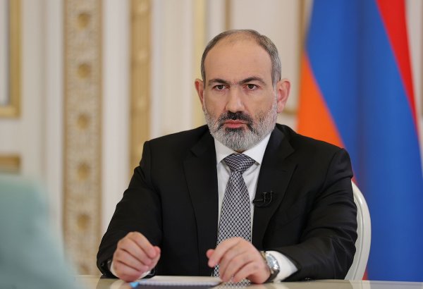 Armenian PM urges new constitution and nationwide referendum in country