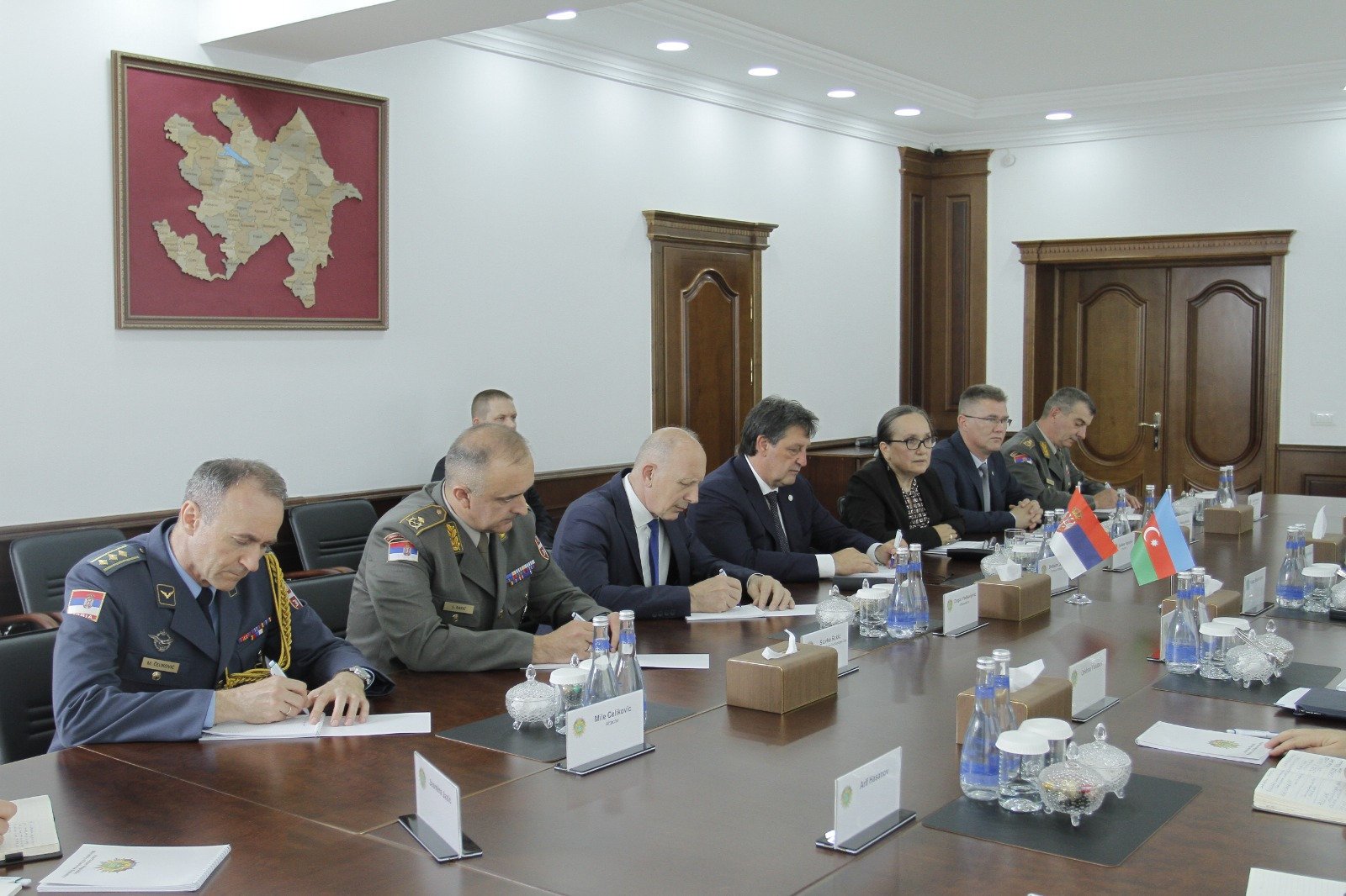 Azerbaijan, Serbia hold cooperation-stretching talks (PHOTO)