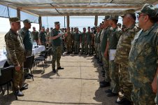 Chief of General Staff of Azerbaijan Army watches tactical-special exercise of engineering units (PHOTO)