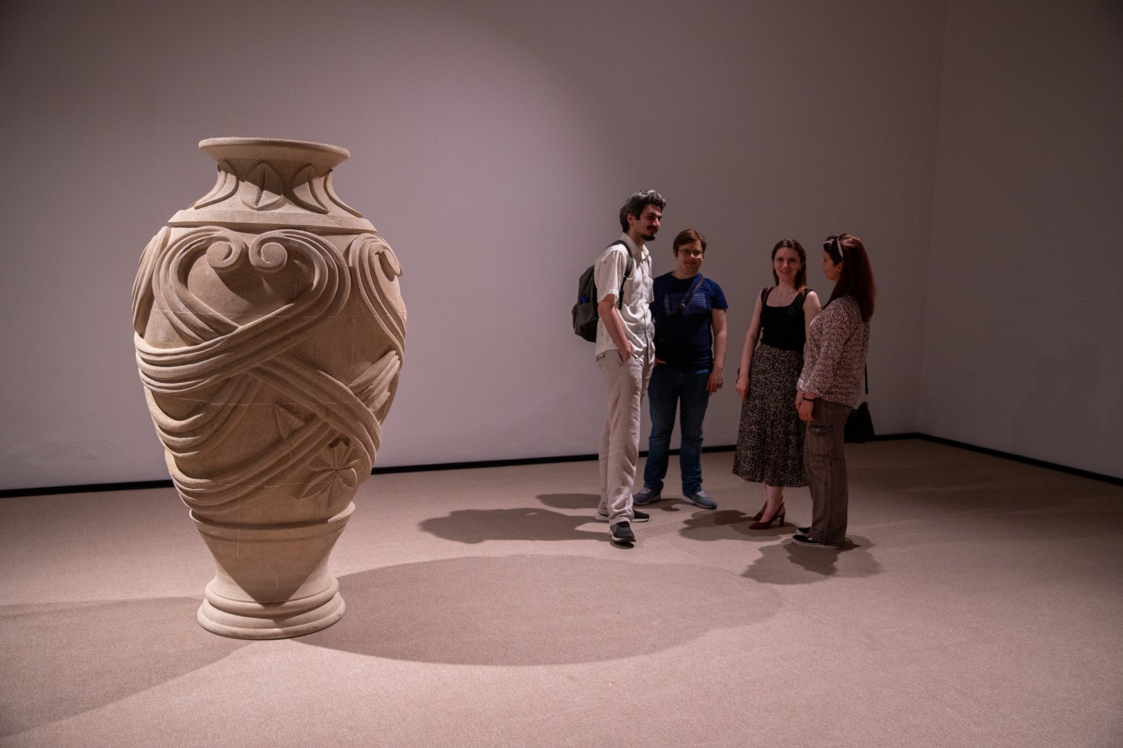 YARAT Contemporary Art Space presents solo exhibition “Voices of Silence” by Aidan Salakhova, group exhibition “Unobservable dreams” (PHOTO)