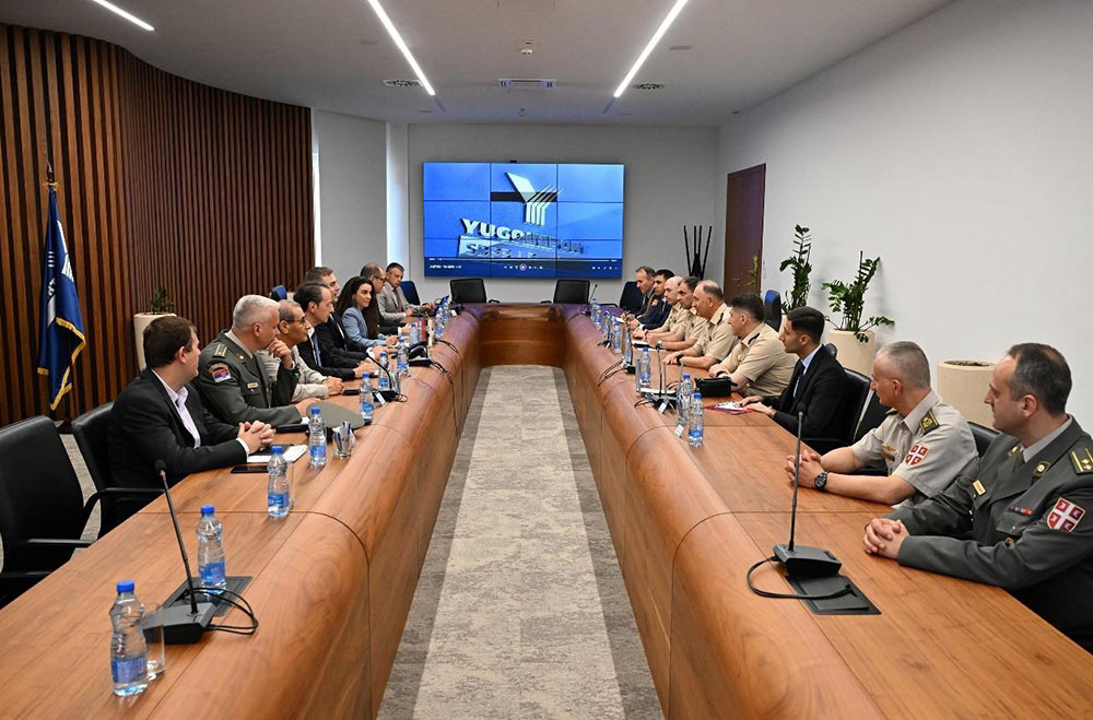 Azerbaijani deputy defense minister visits combat systems factory in Serbia (PHOTO)