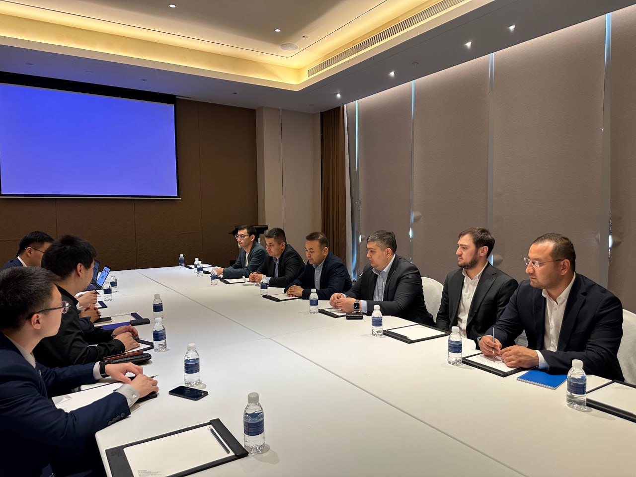 Uzbekistan, Malaysia, and China sign agreement on development of green energy