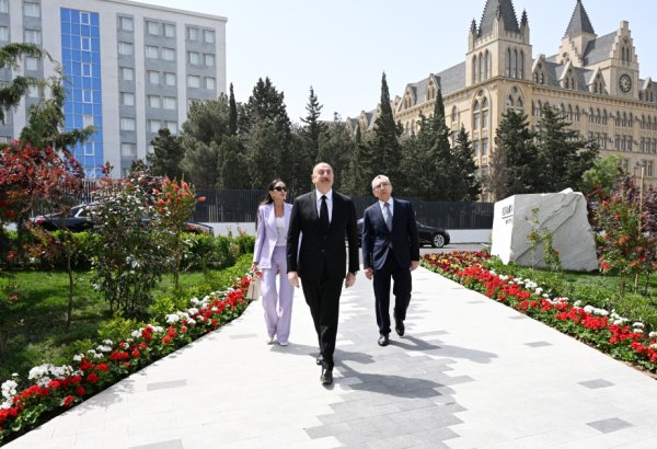 President Ilham Aliyev and First Lady Mehriban Aliyeva attended opening of new building of Institute of Botany in Baku and reviewed developments at Botanical Garden (PHOTO/VIDEO)