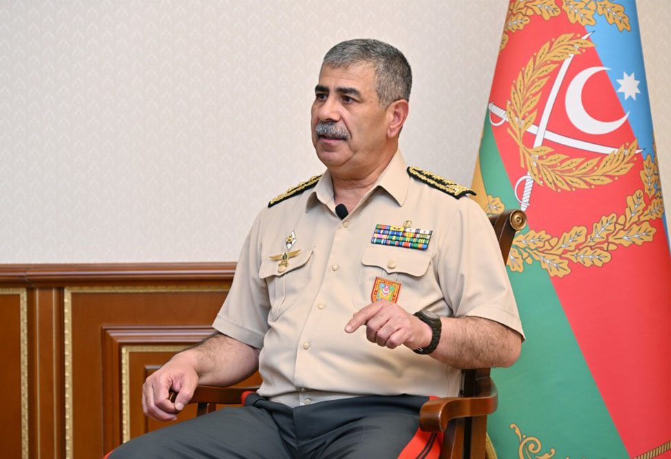 Minister of Defense of Azerbaijan conveys condolences to Turkish side