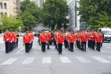 Azerbaijan's Baku holds processions with military band (PHOTO/VIDEO)