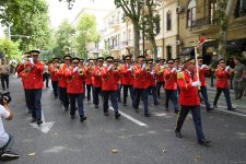 Azerbaijan's Baku holds processions with military band (PHOTO/VIDEO)