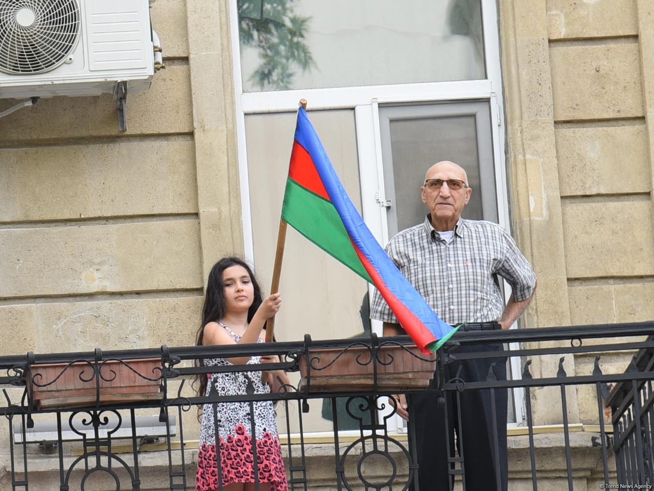 Azerbaijan's Baku holds processions with military band (PHOTO/VIDEO)