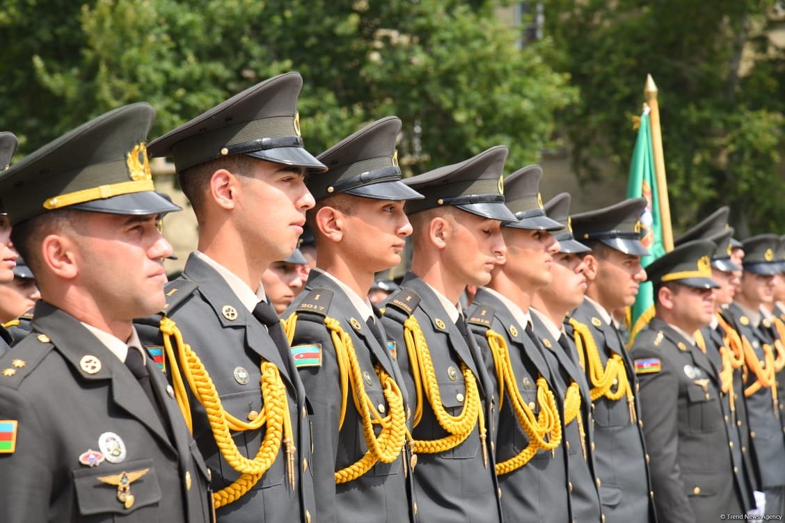 Azerbaijan's Baku holds processions with military band (PHOTO/VIDEO)